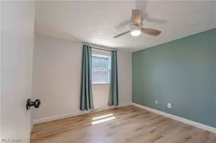 932 Richards Dr, Louisville, OH 44641 - Photo 19