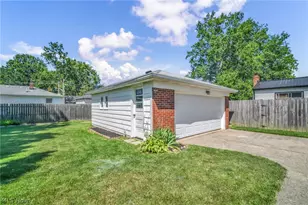 1332 W 38th St, Lorain, OH 44053 - Photo 35