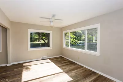 71 Sivon Drive, Painesville, OH 44077 - Photo 3