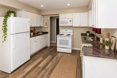 71 Sivon Drive, Painesville, OH 44077 - Photo 25