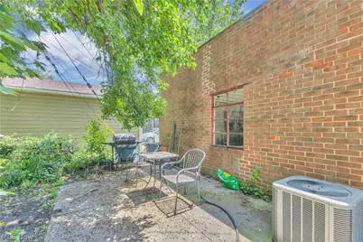 14326 Lakewood Heights Boulevard, Oakwood, OH 44107 - Photo 19