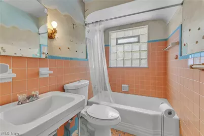 14326 Lakewood Heights Boulevard, Oakwood, OH 44107 - Photo 7