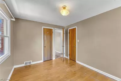 14326 Lakewood Heights Boulevard, Oakwood, OH 44107 - Photo 13