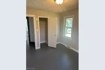 2206 25th Street SW, Akron, OH 44314 - Photo 13