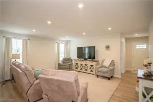 2655 Elkford Circle NE, Canton, OH 44721 - Photo 7