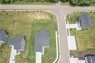 2655 Elkford Circle NE, Canton, OH 44721 - Photo 3