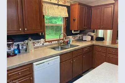 1290 Asbury Chapel Road, Hopewell, OH 43746 - Photo 11