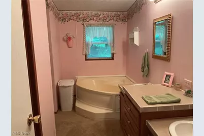 1290 Asbury Chapel Road, Hopewell, OH 43746 - Photo 21
