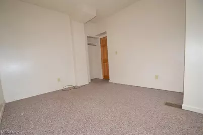 514 Brown Street, Akron, OH 44311 - Photo 7