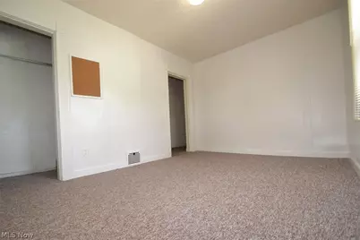 514 Brown Street, Akron, OH 44311 - Photo 11