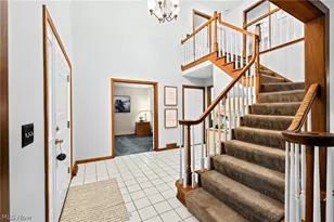 279 Ash Grove Cir, Aurora, OH 44202 - Photo 9