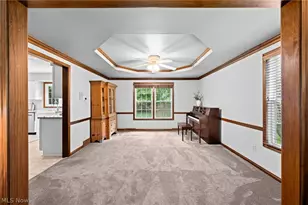 279 Ash Grove Cir, Aurora, OH 44202 - Photo 11