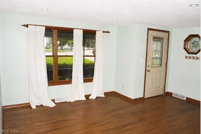 6517 Lear Nagle Road, North Ridgeville, OH 44039 - Photo 5