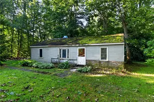 2686 Mennonite Rd, Mantua, OH 44255 - Photo 17
