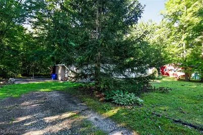 2686 Mennonite Road, Mantua, OH 44255 - Photo 5