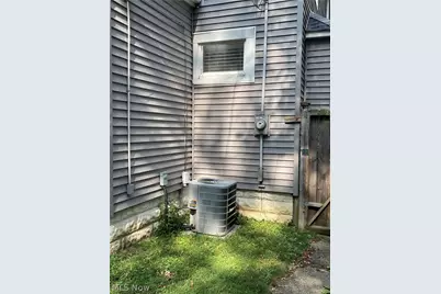 2092 W 87th Street, Loveland, OH 44102 - Photo 7