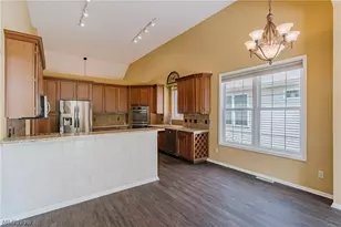 4064 Watercourse Dr, Medina, OH 44256 - Photo 11