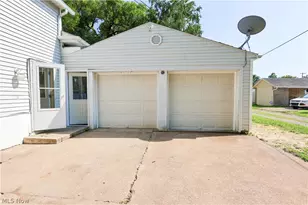 1510 Seneca St, Sandusky, OH 44870 - Photo 3