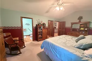 435 Thomas Alva Dr, Vermilion, OH 44089 - Photo 15