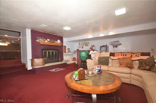 735 Fessler Dr, Uniontown, OH 44685 - Photo 41