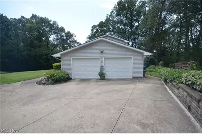 735 Fessler Drive, Uniontown, OH 44685 - Photo 49