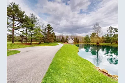 11205 Hampton Ridge Drive, Chardon, OH 44024 - Photo 45