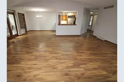 138 Loyola Drive, Elyria, OH 44035 - Photo 9