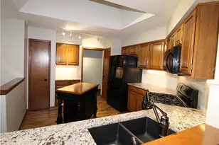 138 Loyola Dr, Elyria, OH 44035 - Photo 13