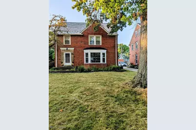 19219 Lomond Boulevard, Huber Heights, OH 44122 - Photo 1