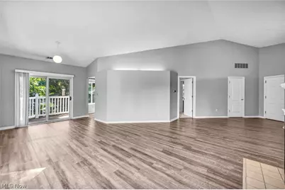 356 Village Pointe Drive #C, Akron, OH 44313 - Photo 9