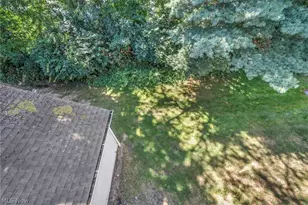 356 Village Pointe Dr, Akron, OH 44313 - Photo 39