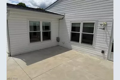 2143 Greenway Drive, Uniontown, OH 44685 - Photo 3
