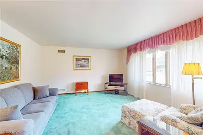 401 Linduff Avenue, Steubenville, OH 43952 - Photo 27