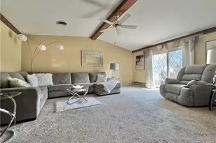 1327 Huntington Ct, Boardman, OH 44512 - Photo 7
