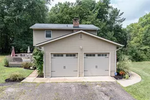 3090 Sourek Rd, Akron, OH 44333 - Photo 29