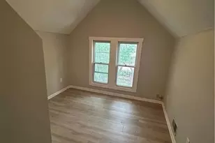9505 Baltic Rd, Loveland, OH 44102 - Photo 11