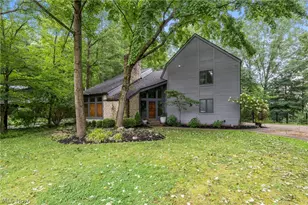 2170 Dow Dr, Akron, OH 44313 - Photo 1