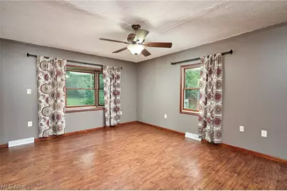 254 Lownsdale Avenue, Akron, OH 44313 - Photo 9