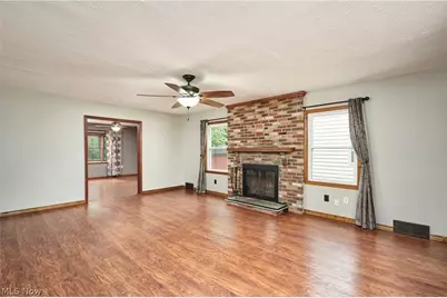 254 Lownsdale Avenue, Akron, OH 44313 - Photo 3