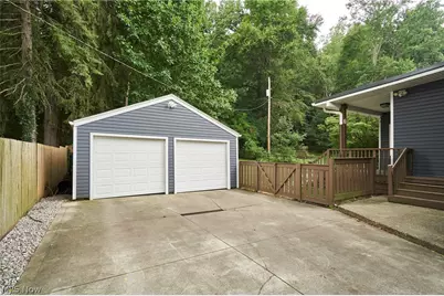 254 Lownsdale Avenue, Akron, OH 44313 - Photo 23
