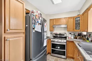 1313 Martin Rd, Mogadore, OH 44260 - Photo 5