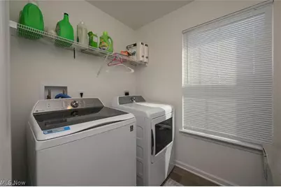 460 Auld Farm Circle, Akron, OH 44320 - Photo 17