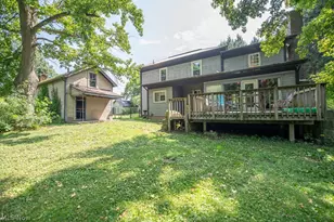 1685 N Orchard Rd NE, Bolivar, OH 44612 - Photo 9