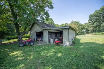 1685 N Orchard Road NE, Bolivar, OH 44612 - Photo 41