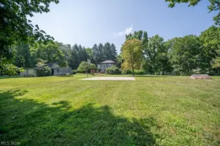1685 N Orchard Rd NE, Bolivar, OH 44612 - Photo 7