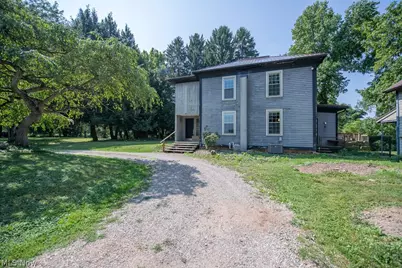 1685 N Orchard Road NE, Bolivar, OH 44612 - Photo 1
