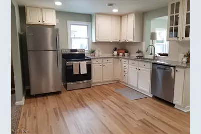 4114 Buchtel Avenue NE, Louisville, OH 44641 - Photo 1