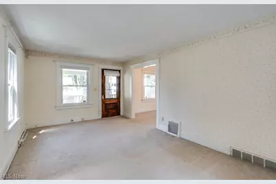 55 Akers Avenue, Akron, OH 44312 - Photo 9