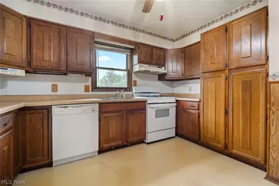 4249 Tapper Road, Norton, OH 44203 - Photo 13