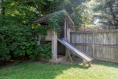 2001 Cambridge Road, Coshocton, OH 43812 - Photo 35